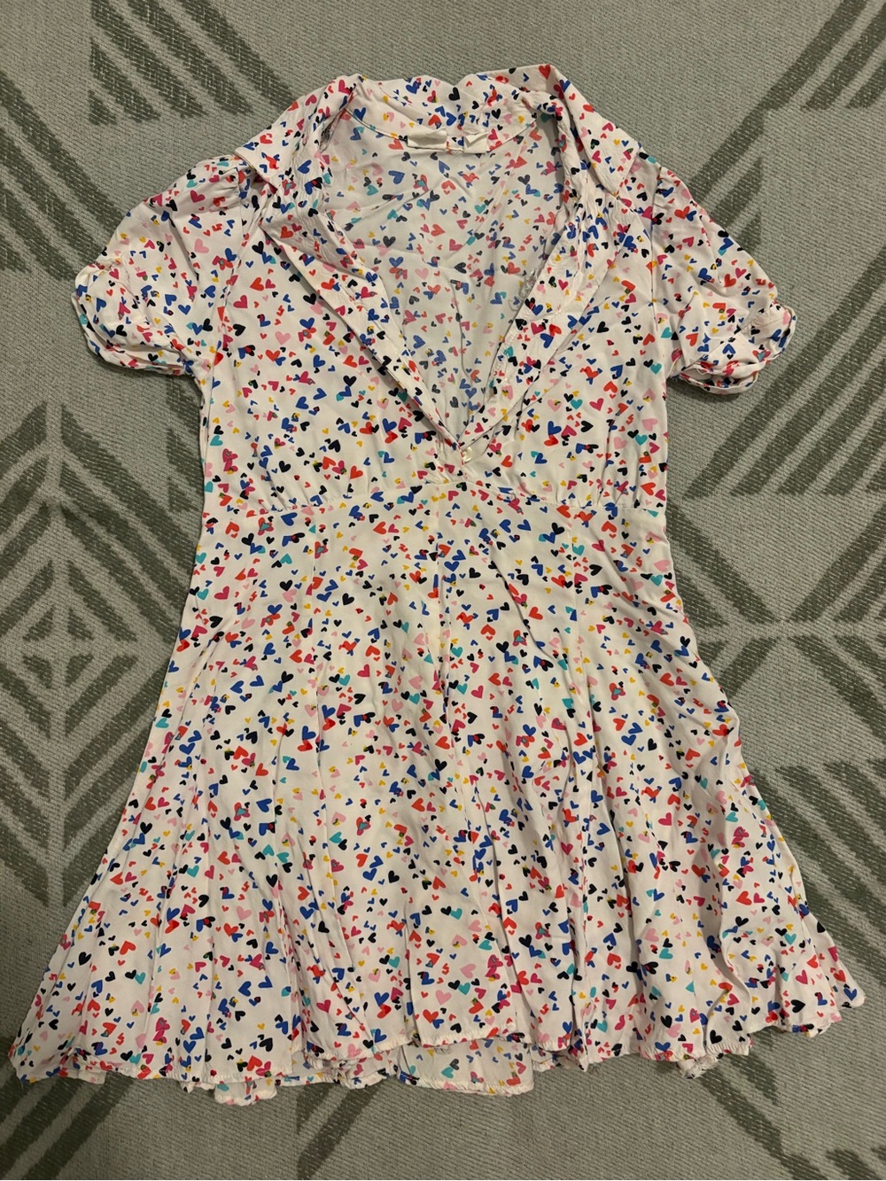 GAP White Dress with Multicolor Heart Print